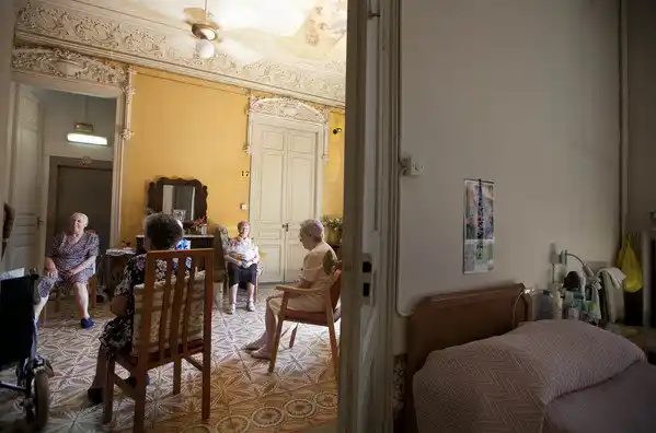 El 55% de los geriátricos no tienen habilitación en la Provincia