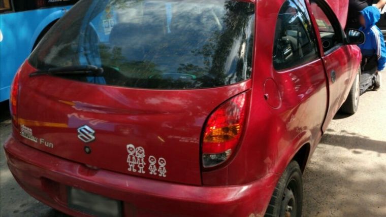 Rosario: le pidieron prestado el auto a un amigo y salieron a robar