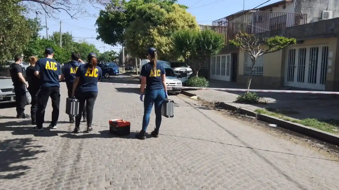 Identificaron al joven acribillado en Felipe Moré al 3700