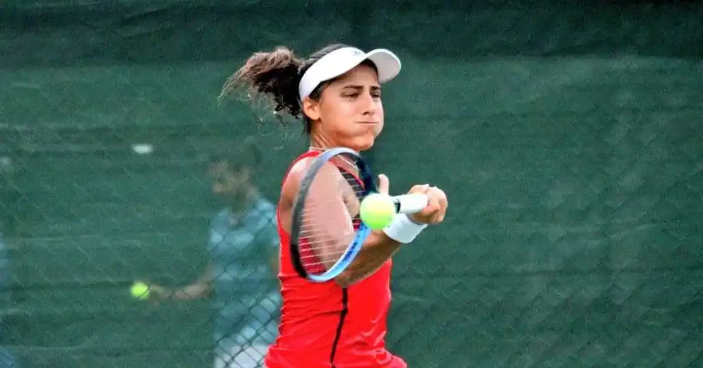 Carlé empezó bien su campaña en Dominicana