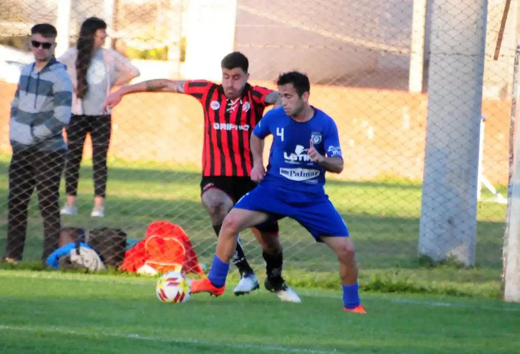 Independiente ganó y se mantiene en carrera