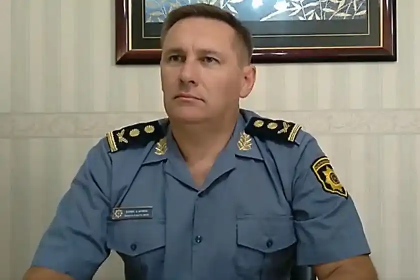 Detuvieron al exjefe de la Policía de Rosario por el desvío de fondos para combustible de patrulleros