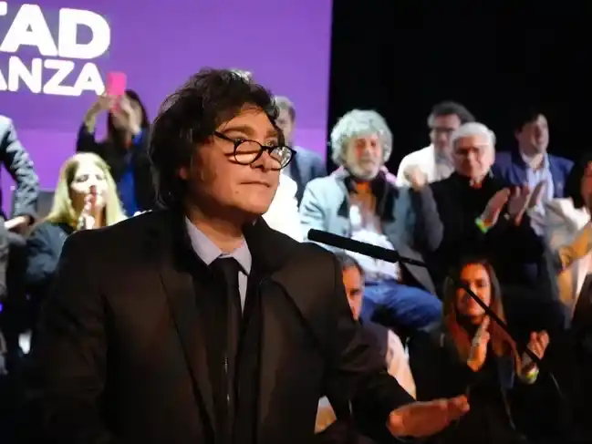 El presidente Milei hará el cierre de campaña en Moreno y luego parte a EEUU