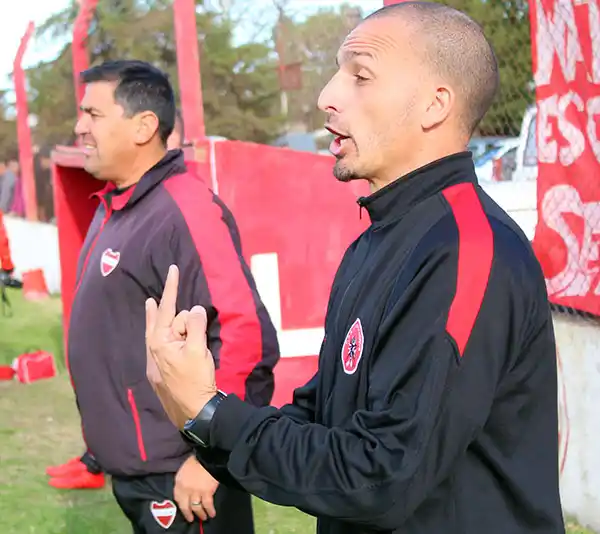 Seis equipos aún pelean por tres lugares en los play off