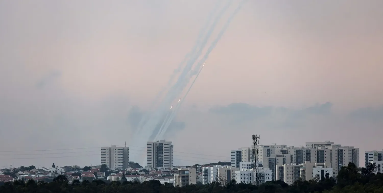 Los cohetes lanzados desde la Franja de Gaza. Crédito: Reuters.