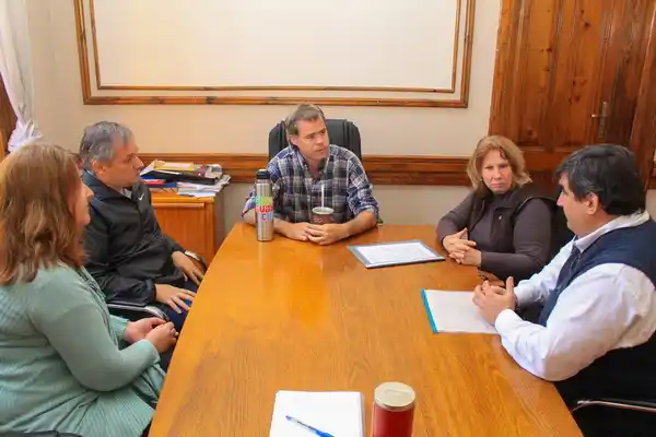 Piaggio se reunió con el Rotary por un plan de accesibilidad