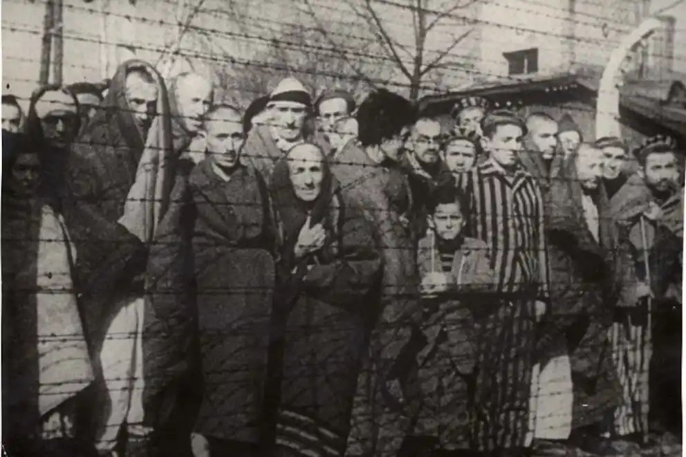 El antisemitismo no desaparece: muta, se reinventa, se camufla (Handout vía Reuters)