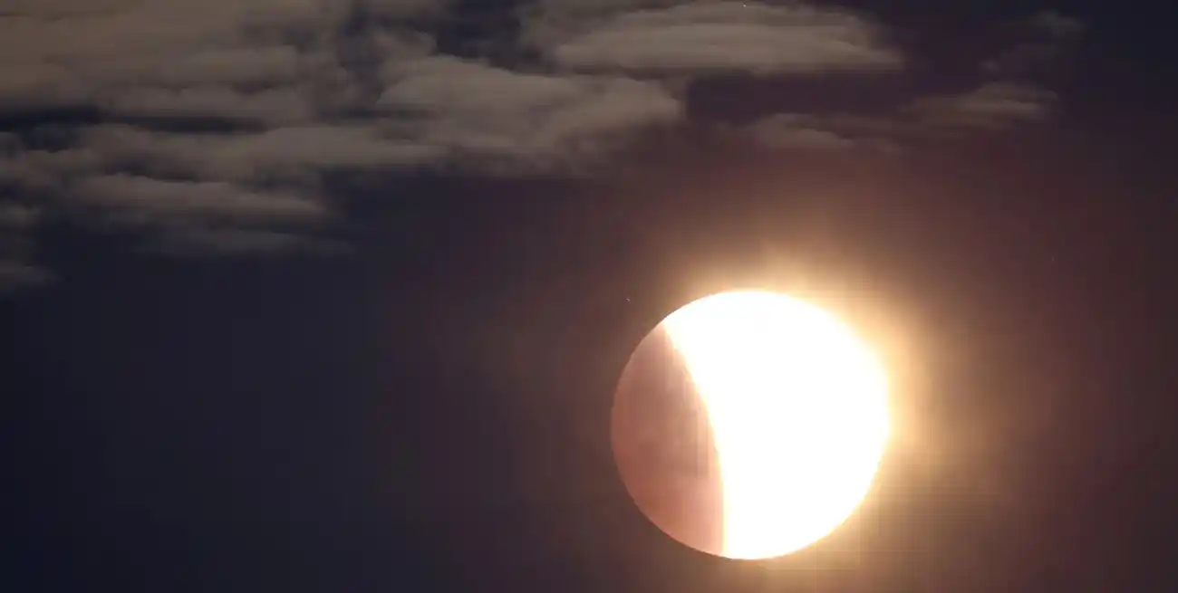 Llega un eclipse total que dejará al mundo a oscuras como nunca antes.