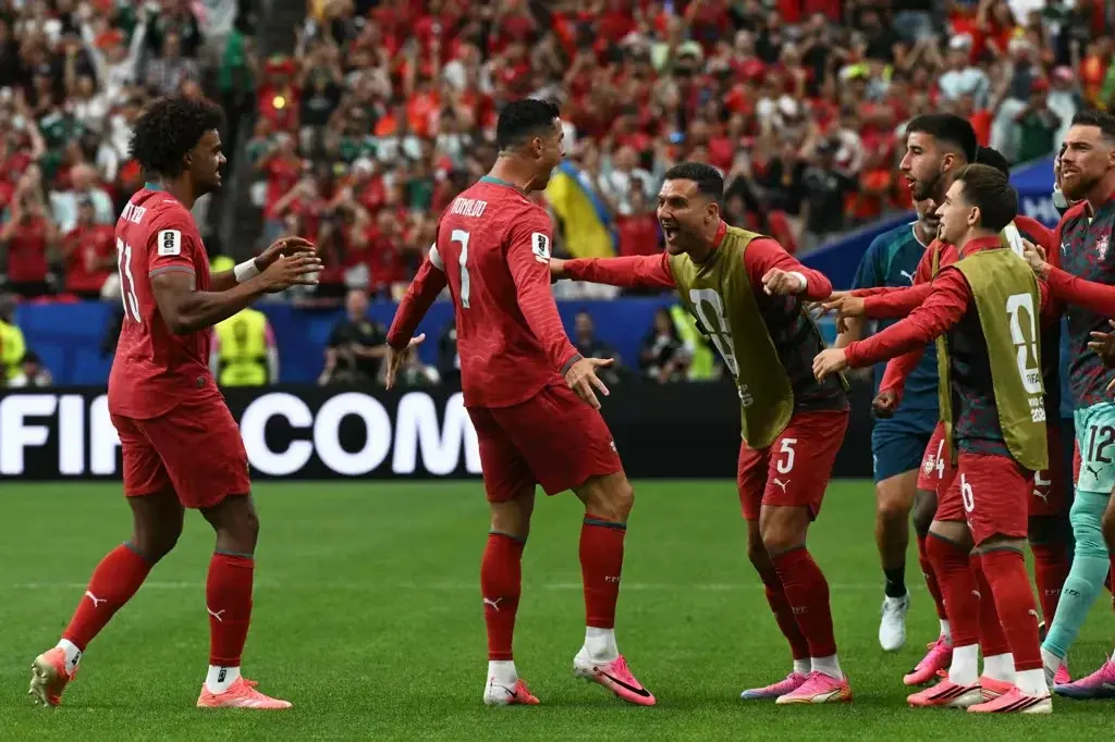 Cristiano Ronaldo respondió con goles y récords para silenciar las críticas a Portugal