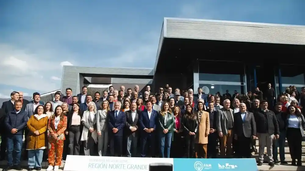 Intendentes advierten por una “catástrofe social” y reclaman medidas urgentes