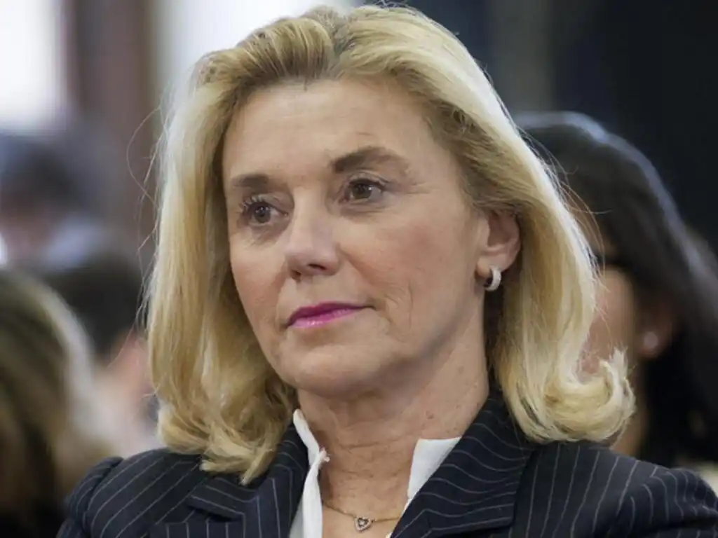 Elisabetta Belloni es la primera mujer a cargo de los servicios secretos de Italia