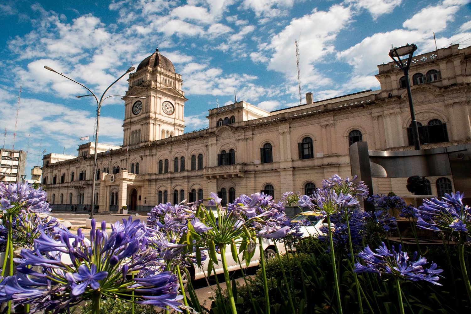 Confirmaron fechas de asueto y receso para la administración pública provincial