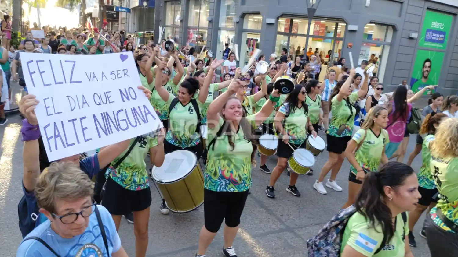 8M 2023 marcha dia de la mujer - 9