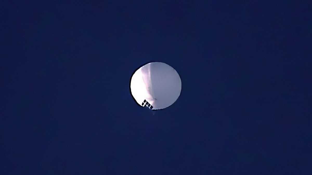 Un globo espía chino se pasea sobre EE.UU.