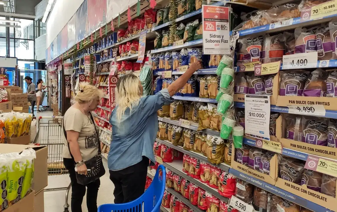 Sigue la baja del consumo masivo.