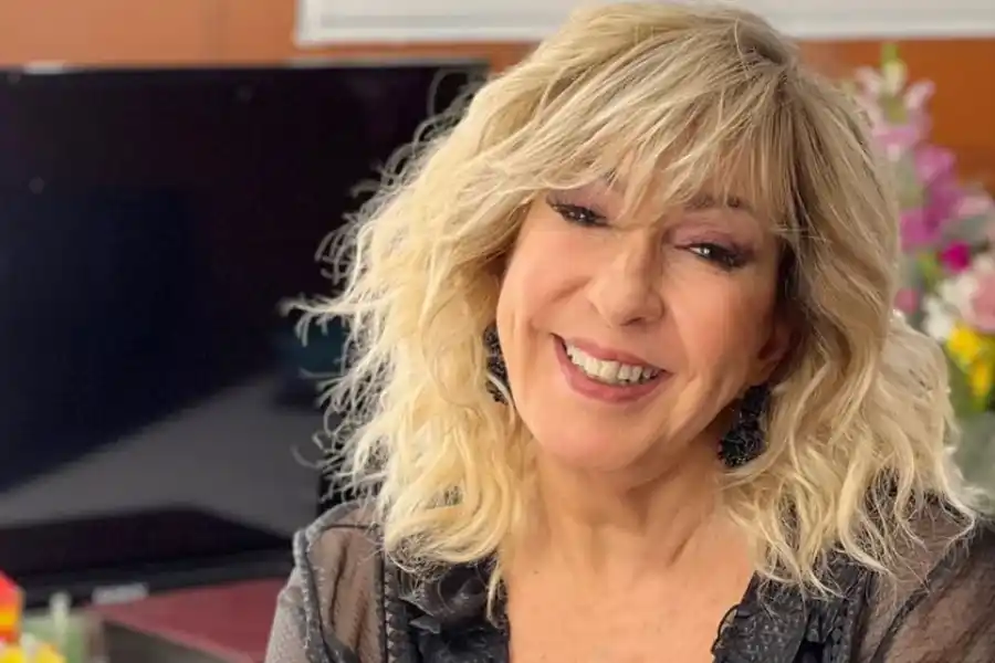 Gerogina conduce este domingo La Peña de Morfi