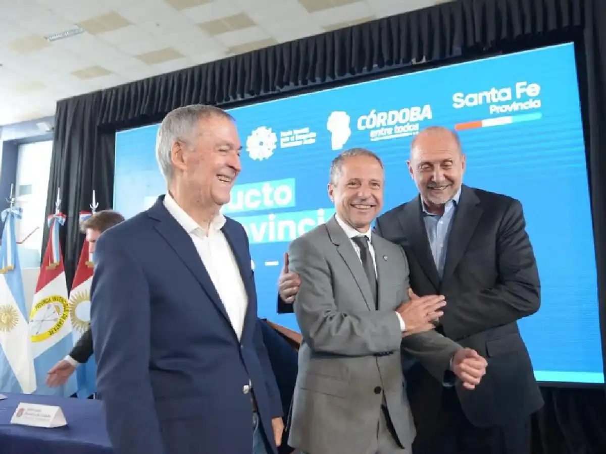 Bernarte recibe a Schiaretti y Perotti por el acueducto interprovincial         