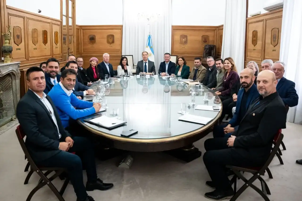 Intendentes de Porteña, Colonia Prosperidad, Colonia Marina y Colonia Iturraspe fueron recibidos por Santilli.