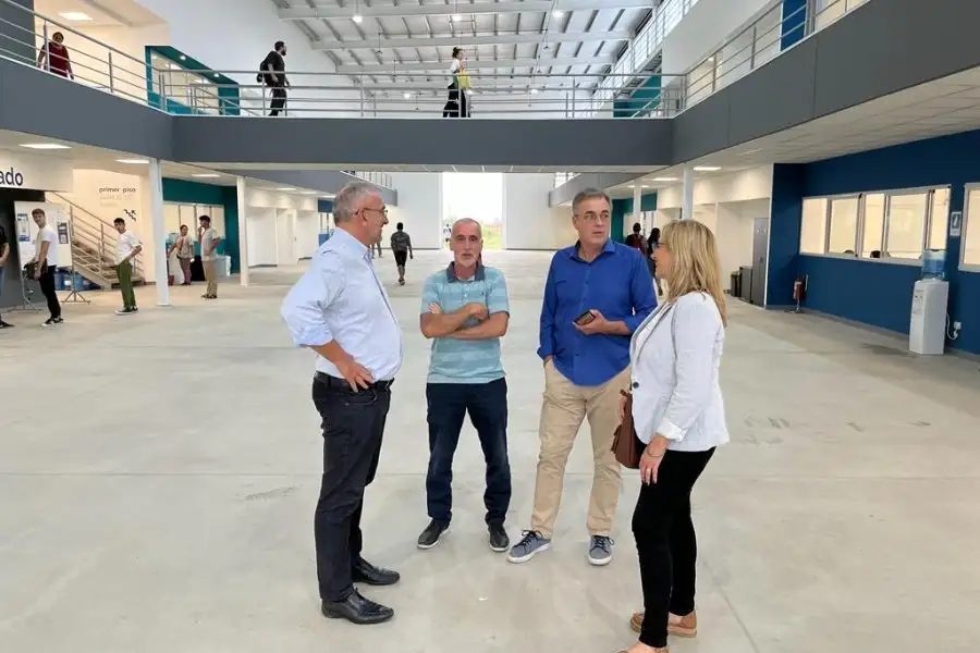 “Es muy importante que Rafaela sea un centro educativo de estas características con un 50 por ciento de estudiantes que vienen desde la región