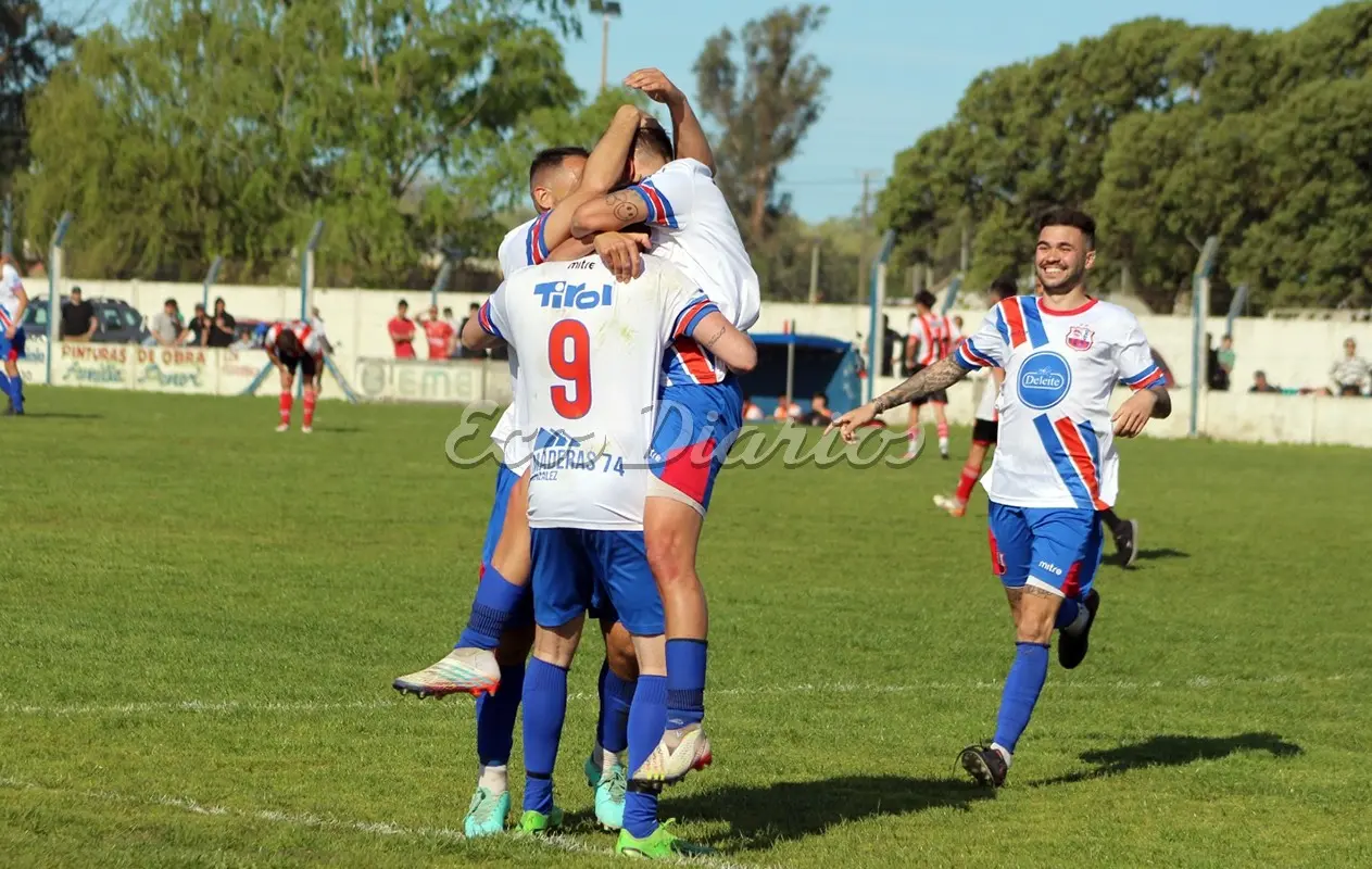 Del Valle goleó, sin piedad, al “globo”