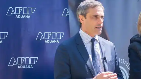 El entrerriano Guillermo Michel renuncia a la Aduana