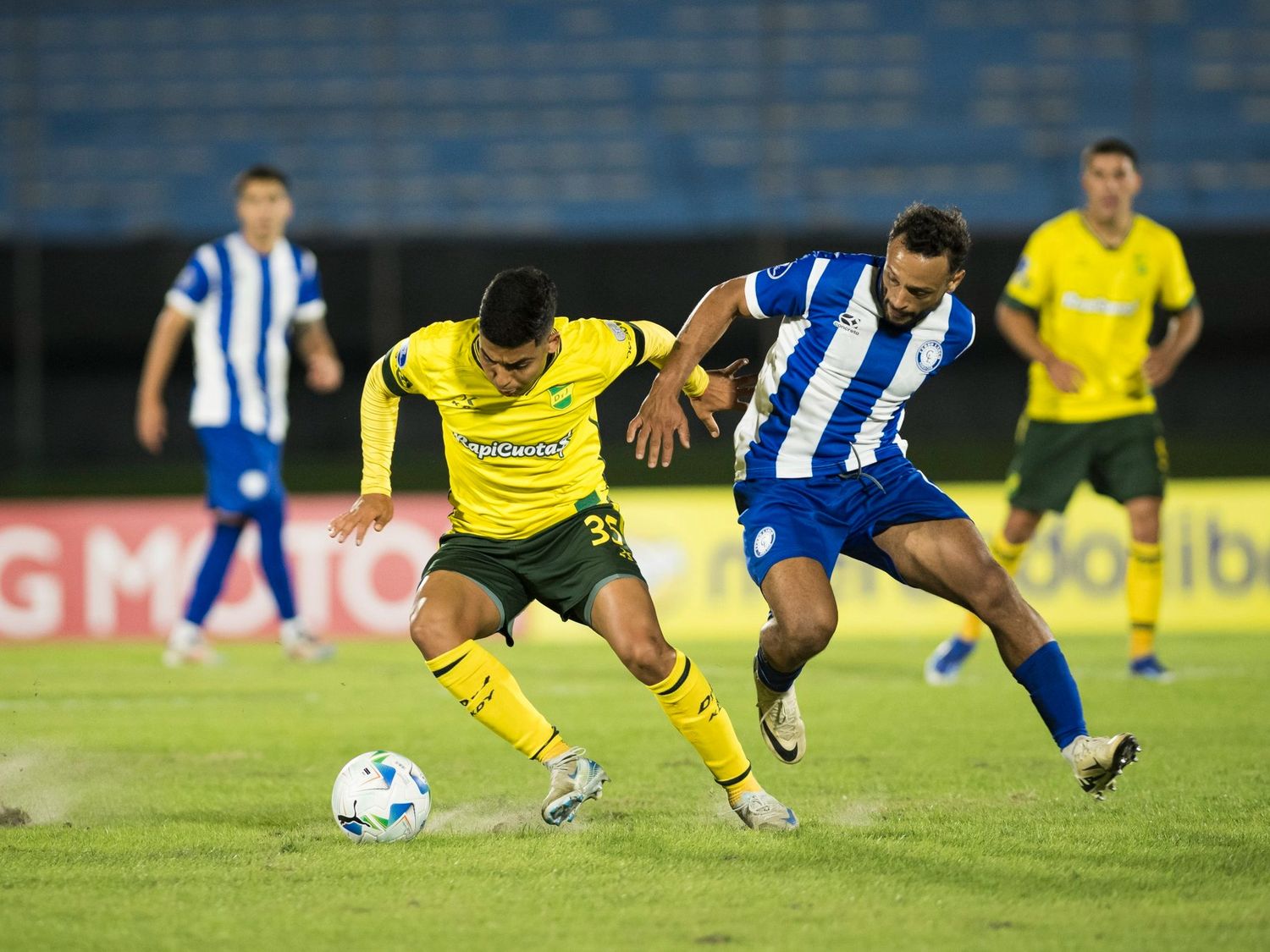 Defensa y Justicia se llevó un empate ante Cerro Largo