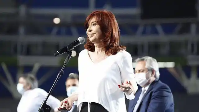 Cristina Kirchner renunció a su sueldo de vicepresidenta