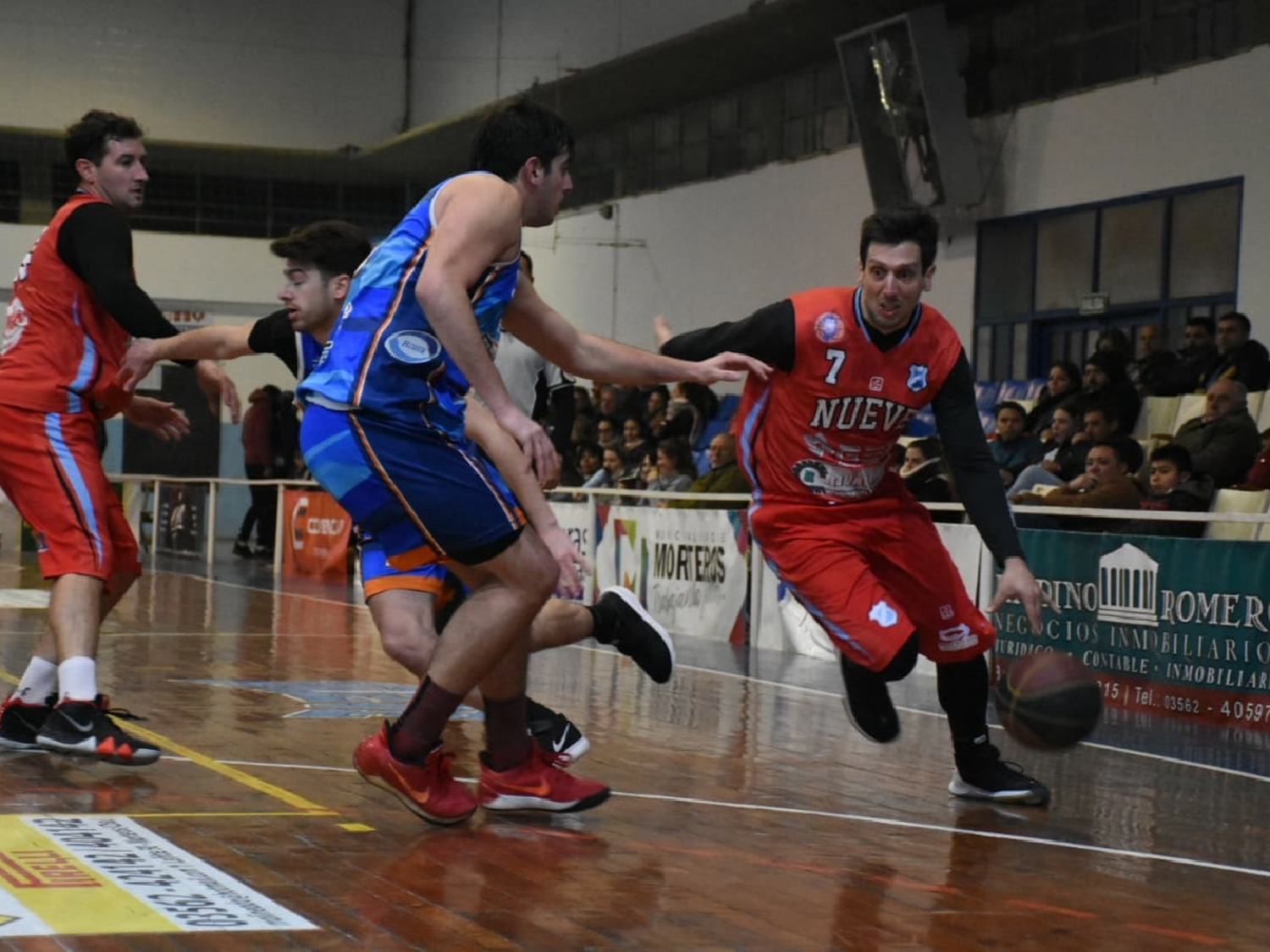 El “9” de Morteros pegó primero