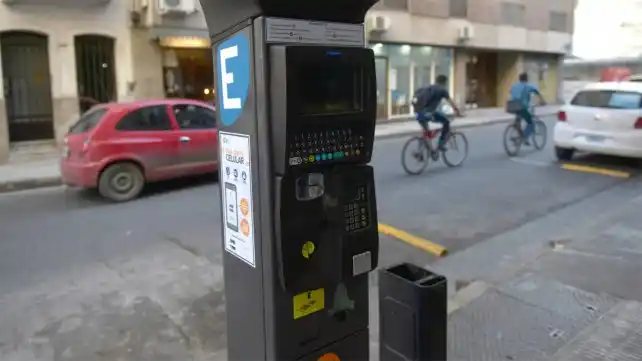 Estacionamiento medido: comerciantes rosarinos rechazan el aumento de tarifa
