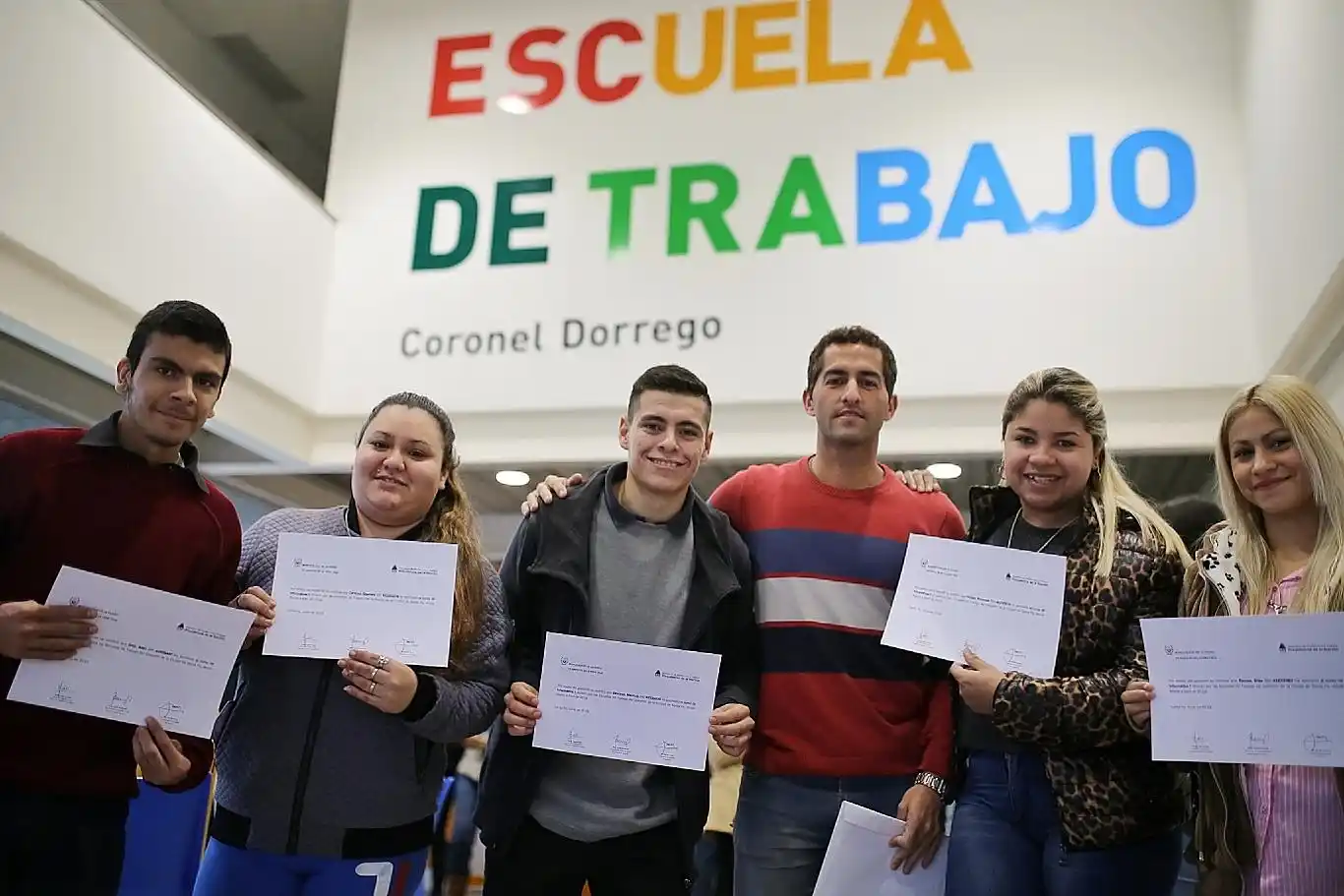 Más de 1.200 jóvenes se capacitaron en oficios durante el primer semestre