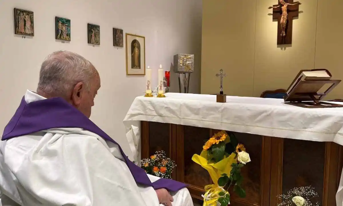El Vaticano difundió la primera foto del papa Francisco desde su internación