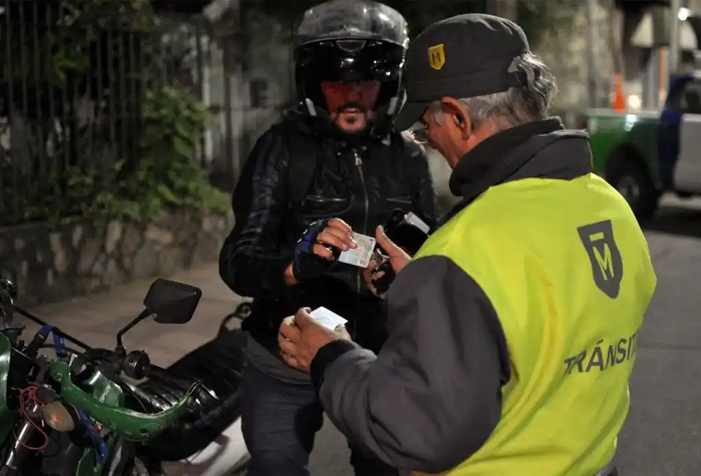 Morón: Más de 20 vehículos secuestrados y un detenido en operativos de seguridad