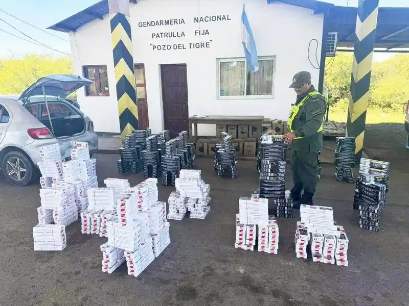 Secuestran en Formosa 8420 atados de cigarrillos,
44 kilos de hojas de coca y productos de contrabando