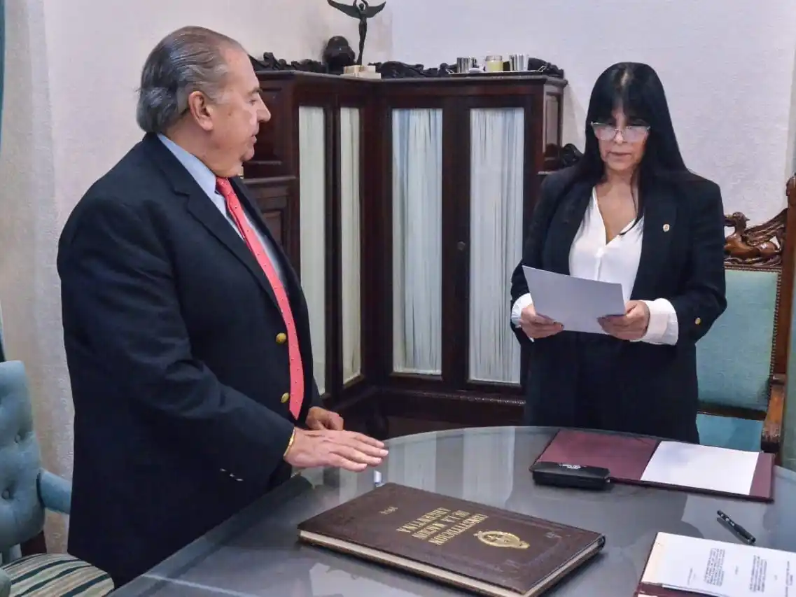 Daniel Omar Carubia juró como representante suplente ante el Honorable Jurado de Enjuiciamiento