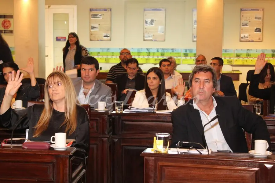 Interpelarán al secretario de Salud por las operaciones en el Irurzun