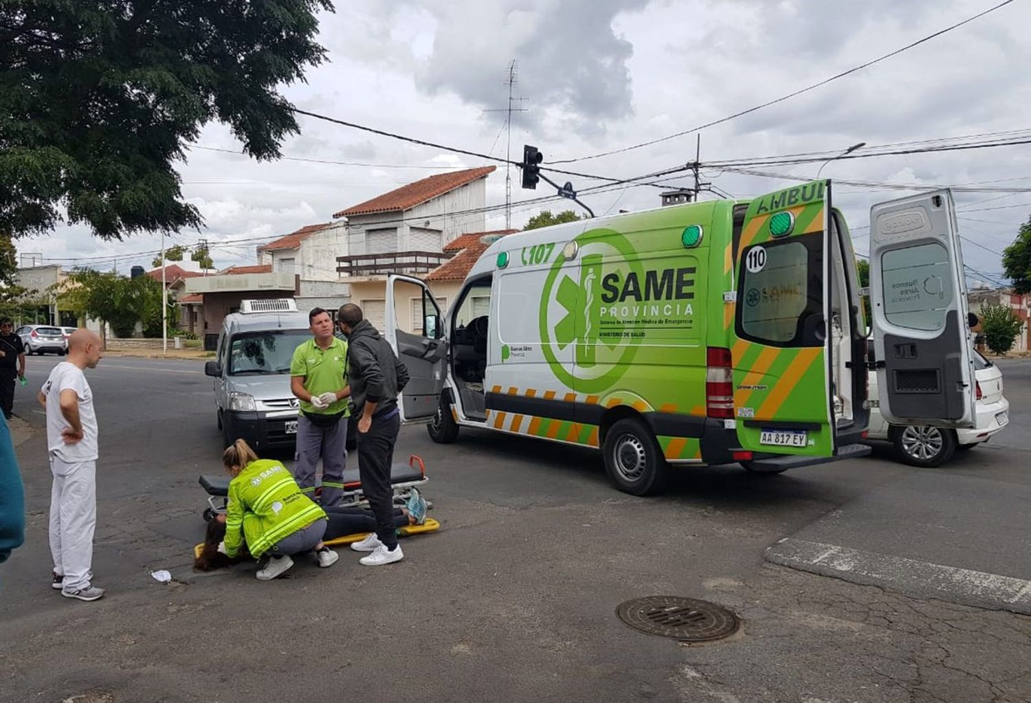 Una motociclista fue atropellada por una camioneta en Santamarina y Constitución