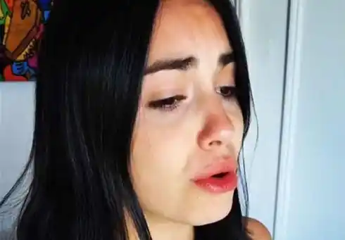 Lali Espósito cantó el Himno durante los incidentes en el Congreso