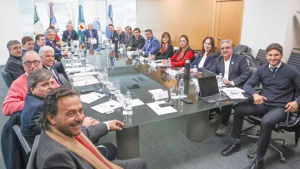 Se suspendió la reunión de Gobernadores que buscaban cambios en Ganancias