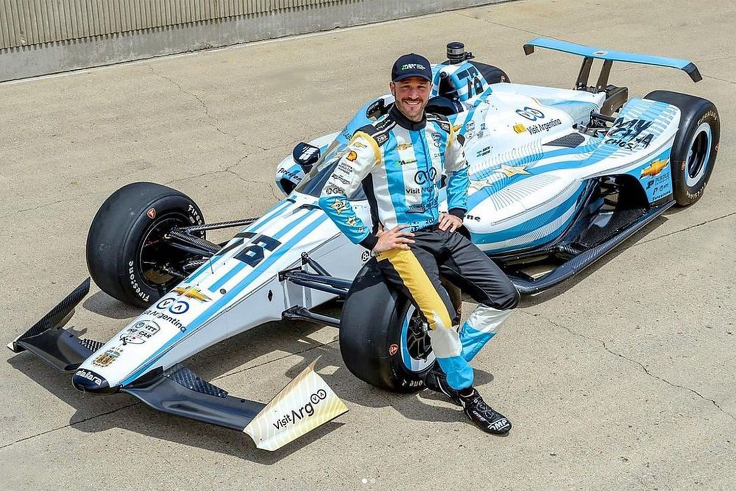 El bonaerense Agustín Canapino vuelve a correr en el Turismo Carretera mientras sigue compitiendo en IndyCar