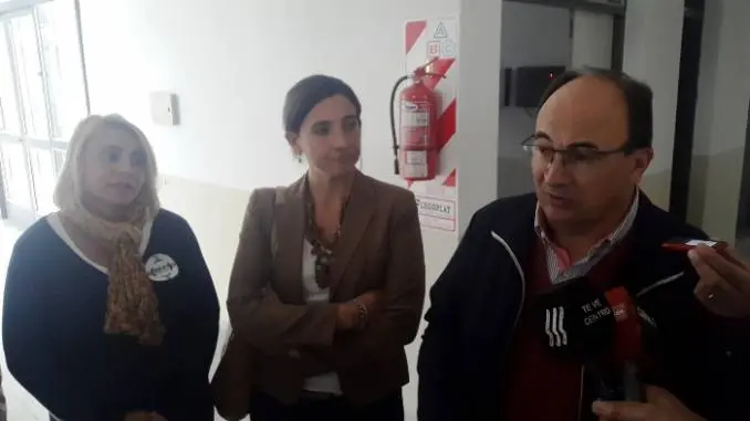 Saladillo: Salomón entregó aporte a la Secundaria N°6