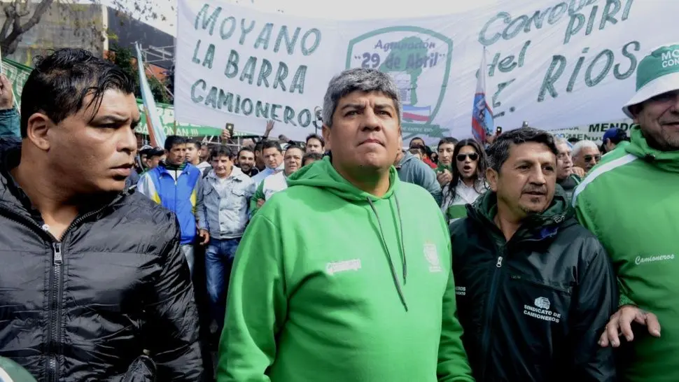 Tras los allanamientos, el fiscal no descarta pedir la detención de Pablo Moyano