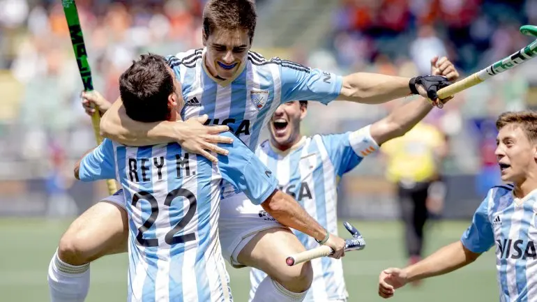 Hockey: Los Leones quieren seguir haciendo historia y buscan frente a Australia el pase a la final