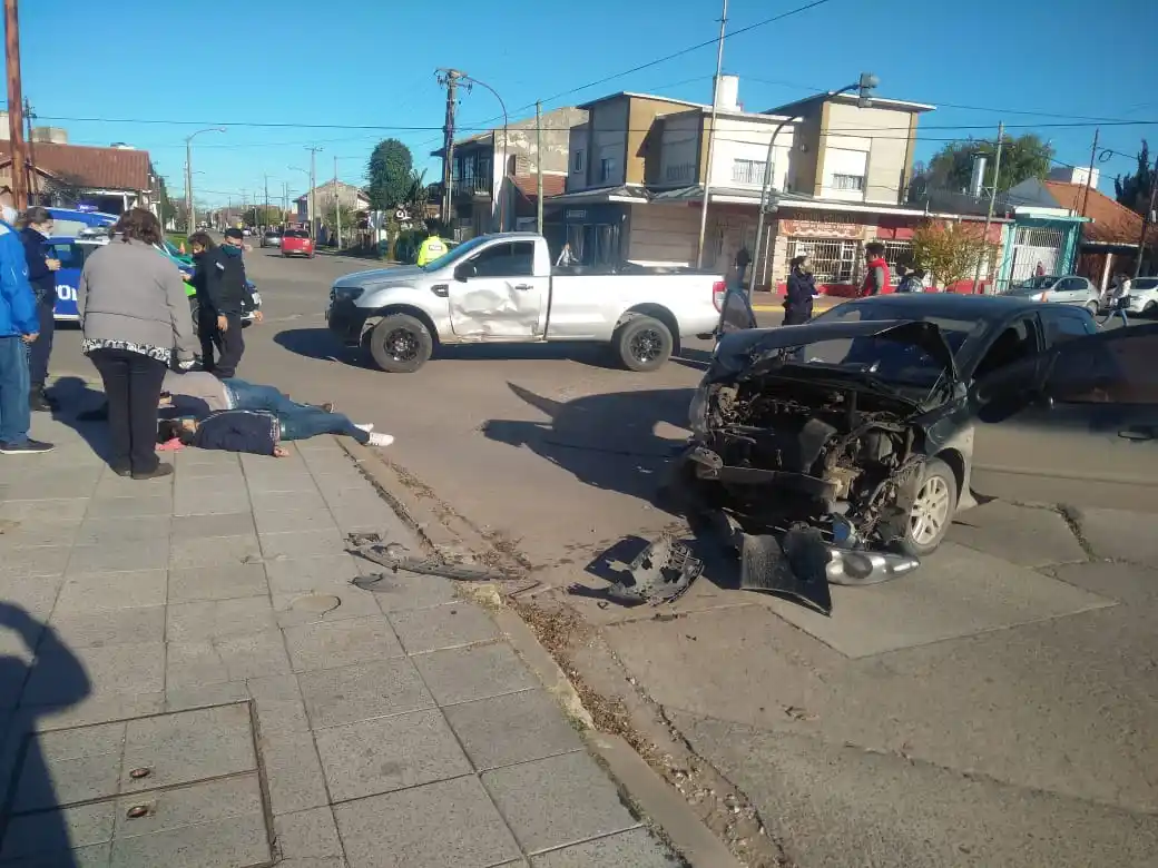Dos heridos tras fuerte choque en la Diagonal