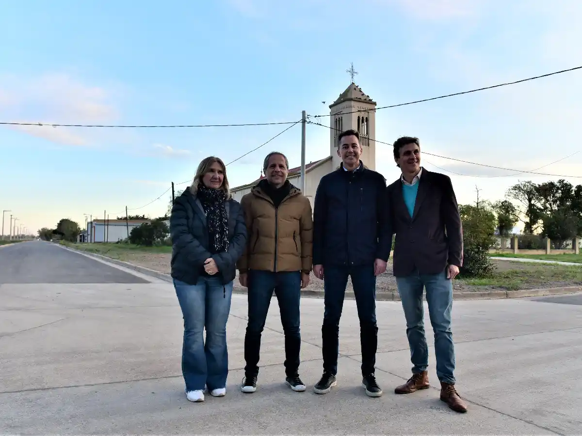 Calvo visitó Plaza San Francisco y destacó las obras  públicas en la ciudad   