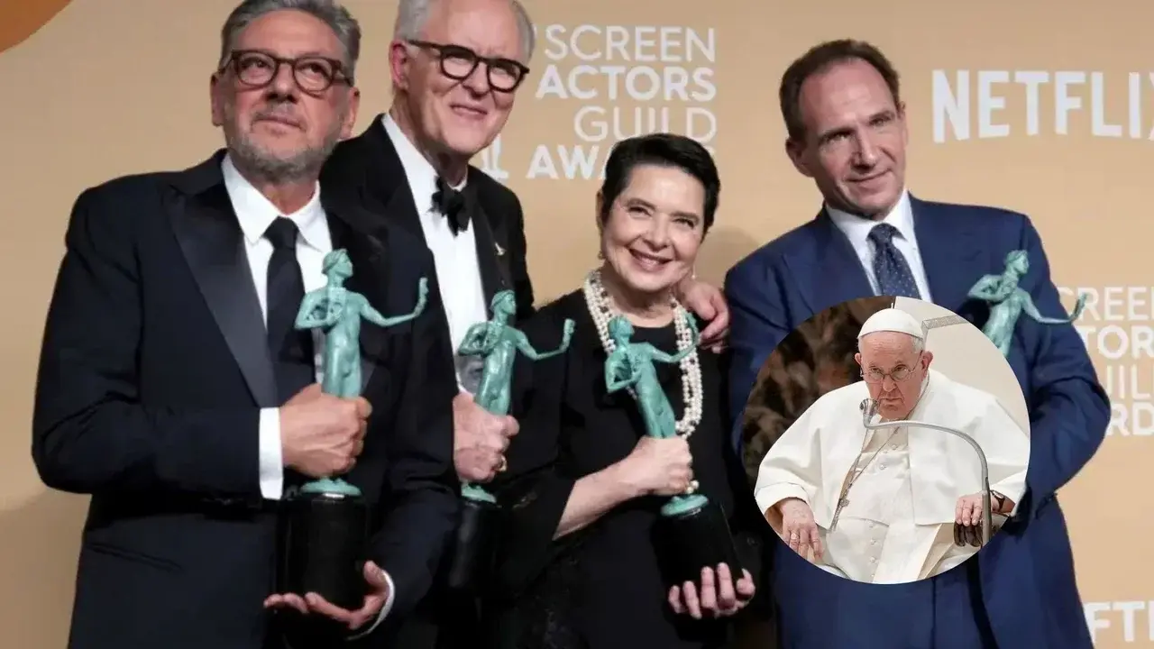 El elenco de Cónclave saludó al Papa en oportunidad de recibir un premio. 
Noticias Argentinas