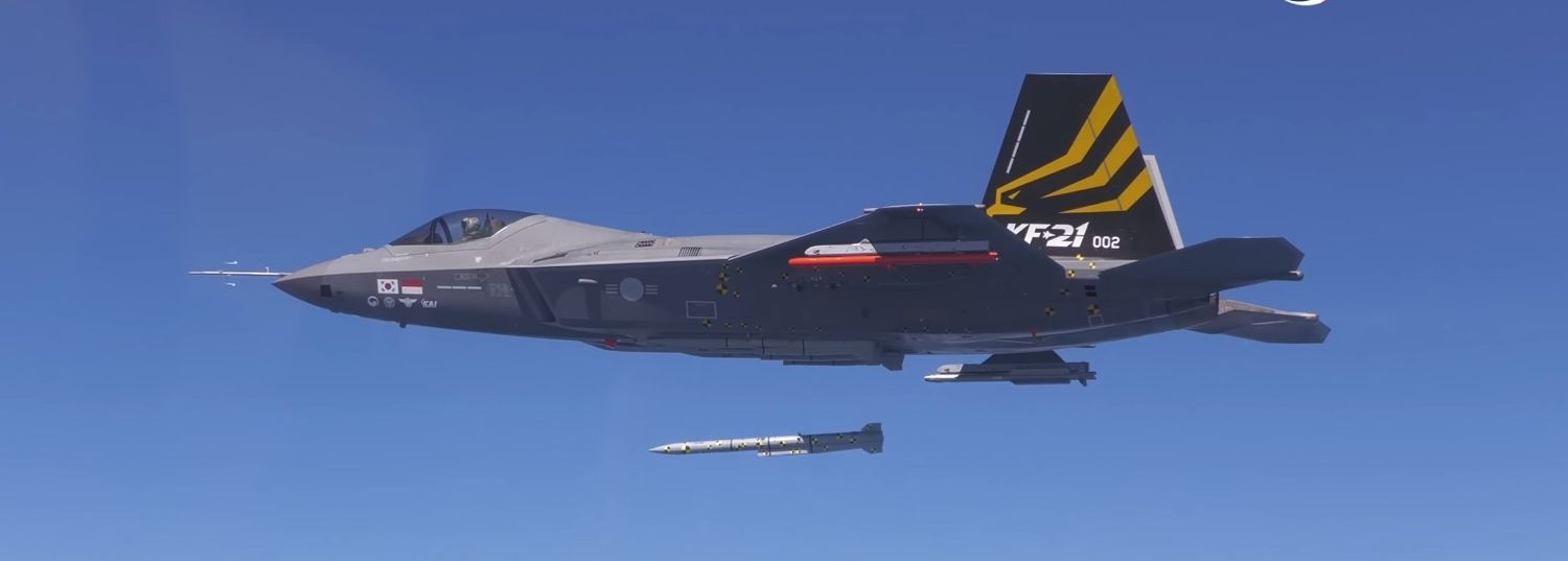 KF-21 Boramae began its weapons launch tests