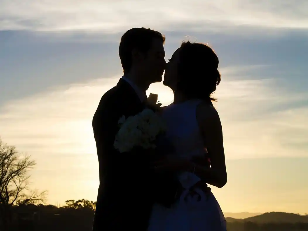 Un nuevo estudio concluye que el pirmer beso ocurrió hace más de 21 millones de años