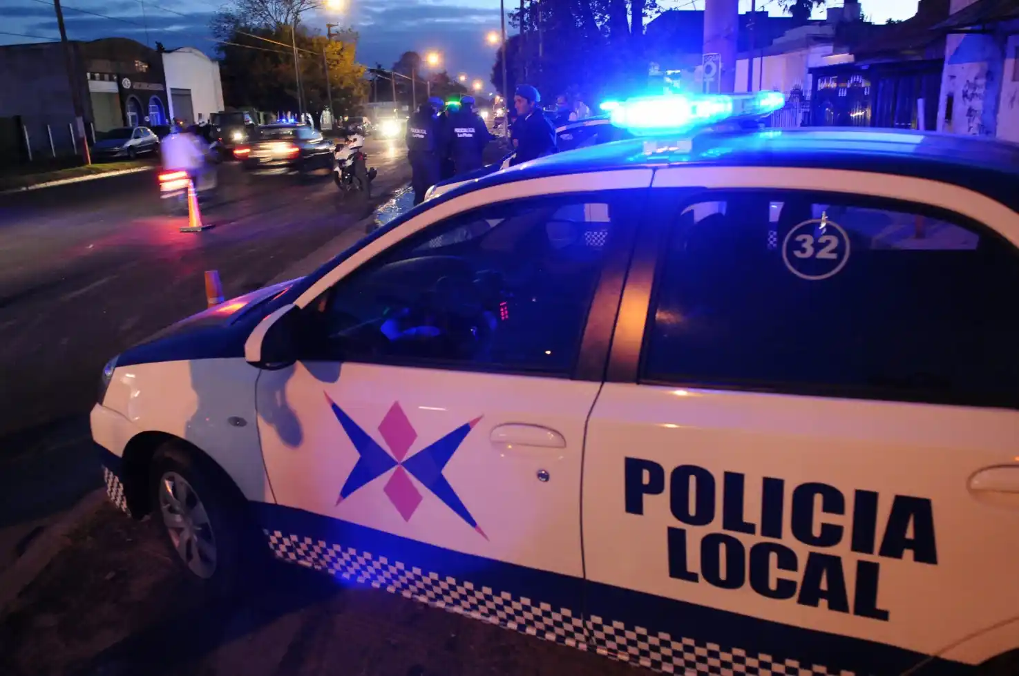 San Isidro: Secuestran auto de Policía local que tenía motor adulterado