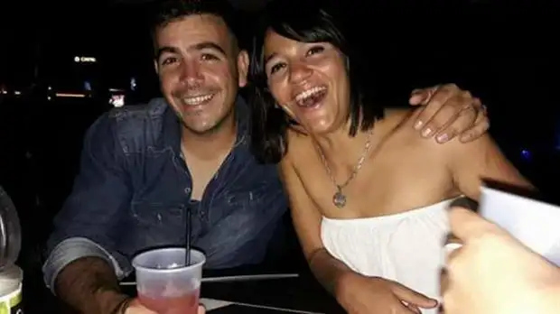 Denunció que su esposa lo golpeaba, en la comisaría se burlaron de él y ella lo mató