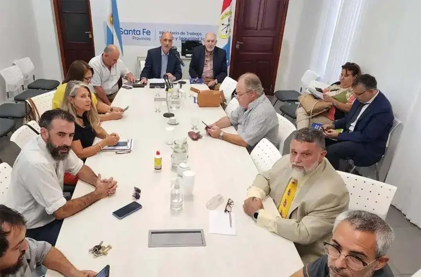 Paritarias 2023: profesionales de la Salud de Santa Fe aceptaron la propuesta salarial